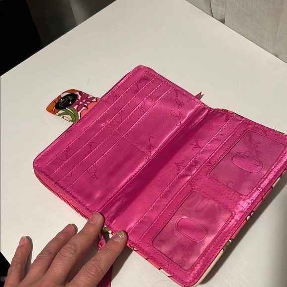 Vera Bradley Turn Lock Wallet w/Hot Pink Orange and Pink Flowers Spring Summer - Picture 2 of 7